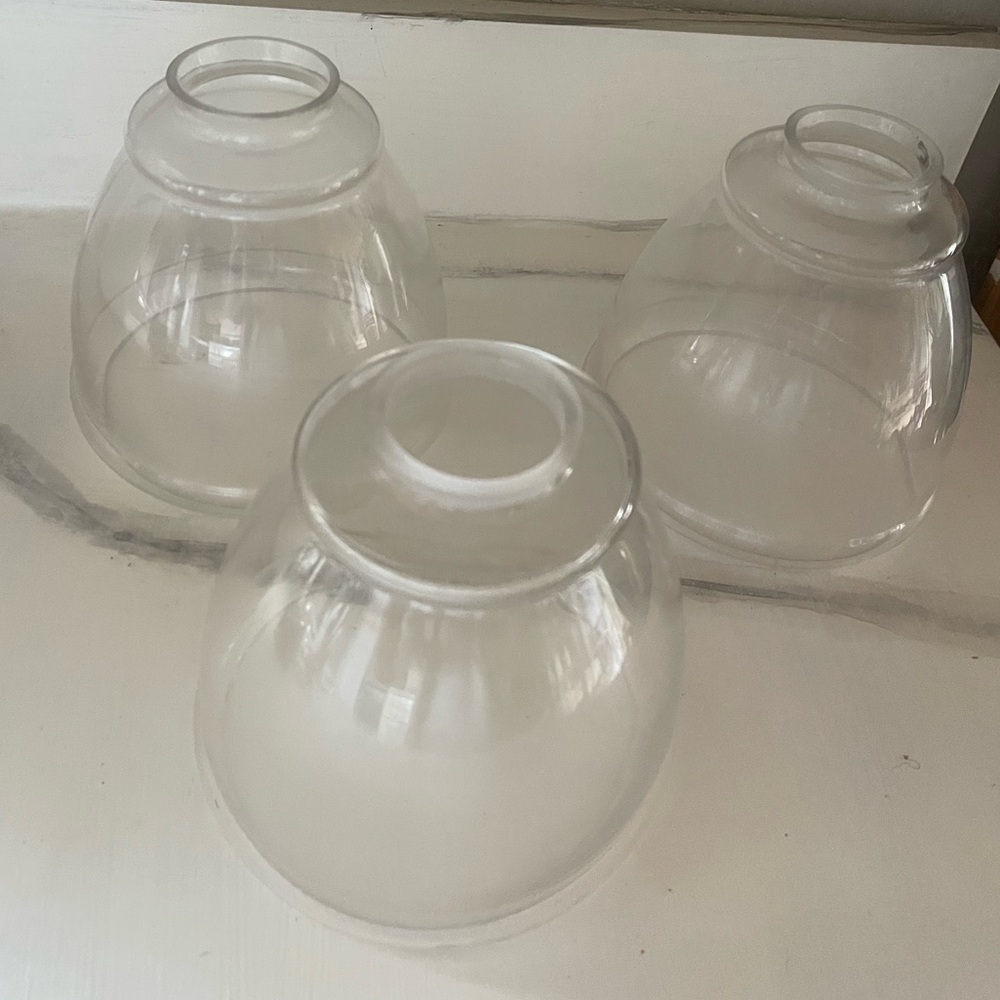 Set Of 3  Clear Glass  Light Shades Ceiling Fan Light Style Clear 2” Opening